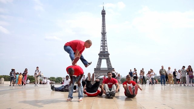 The Eiffel Tower A 130 Year Old Iron Lady Tootbus